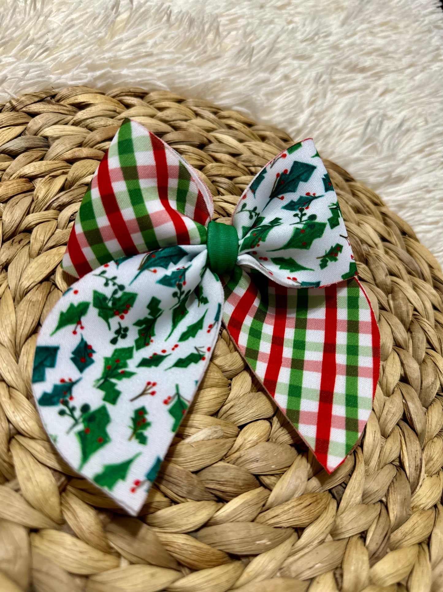 Mistletoe & Gingham