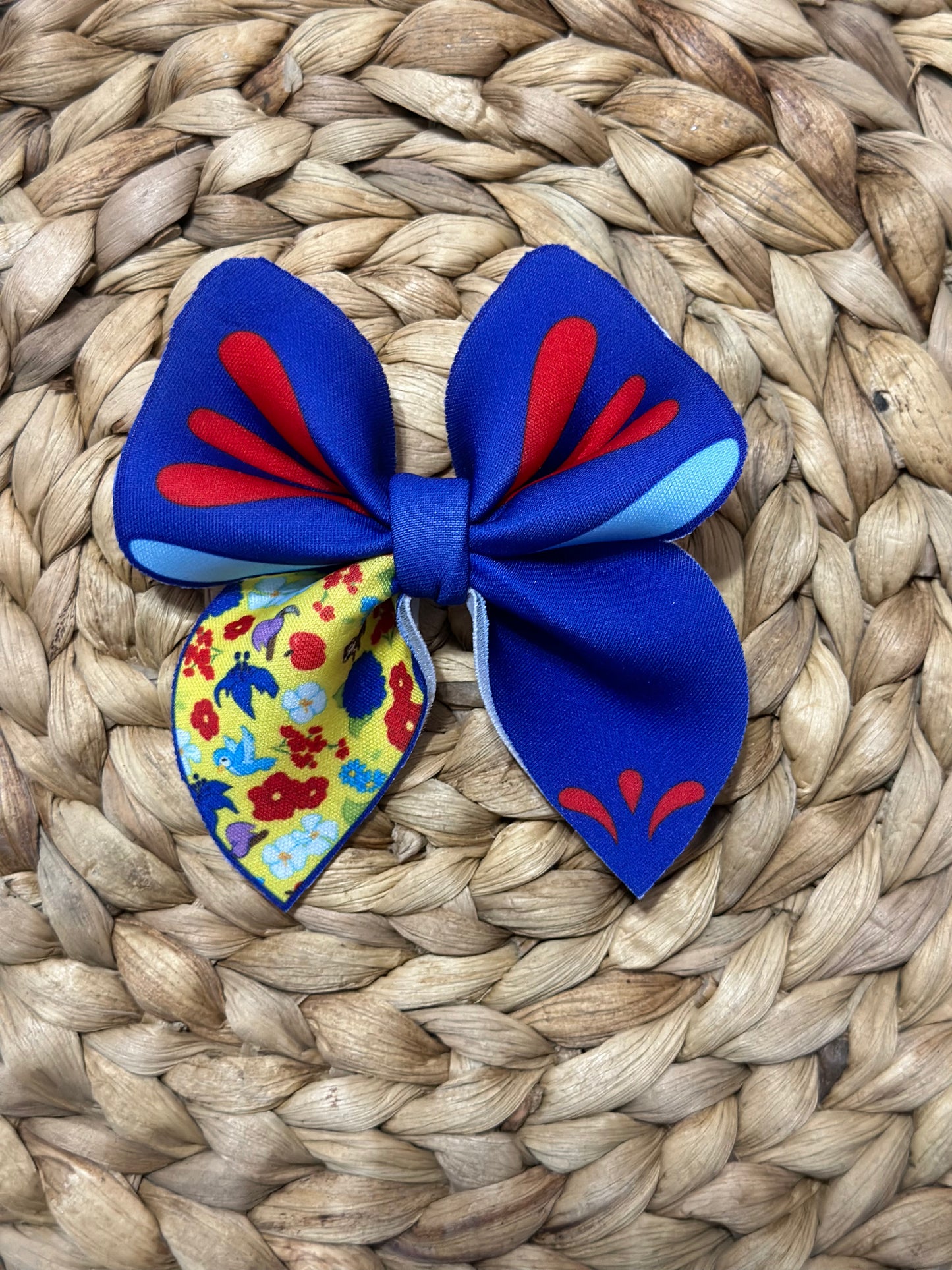 Fairest of them ALL 💙❤️🍏💛💙